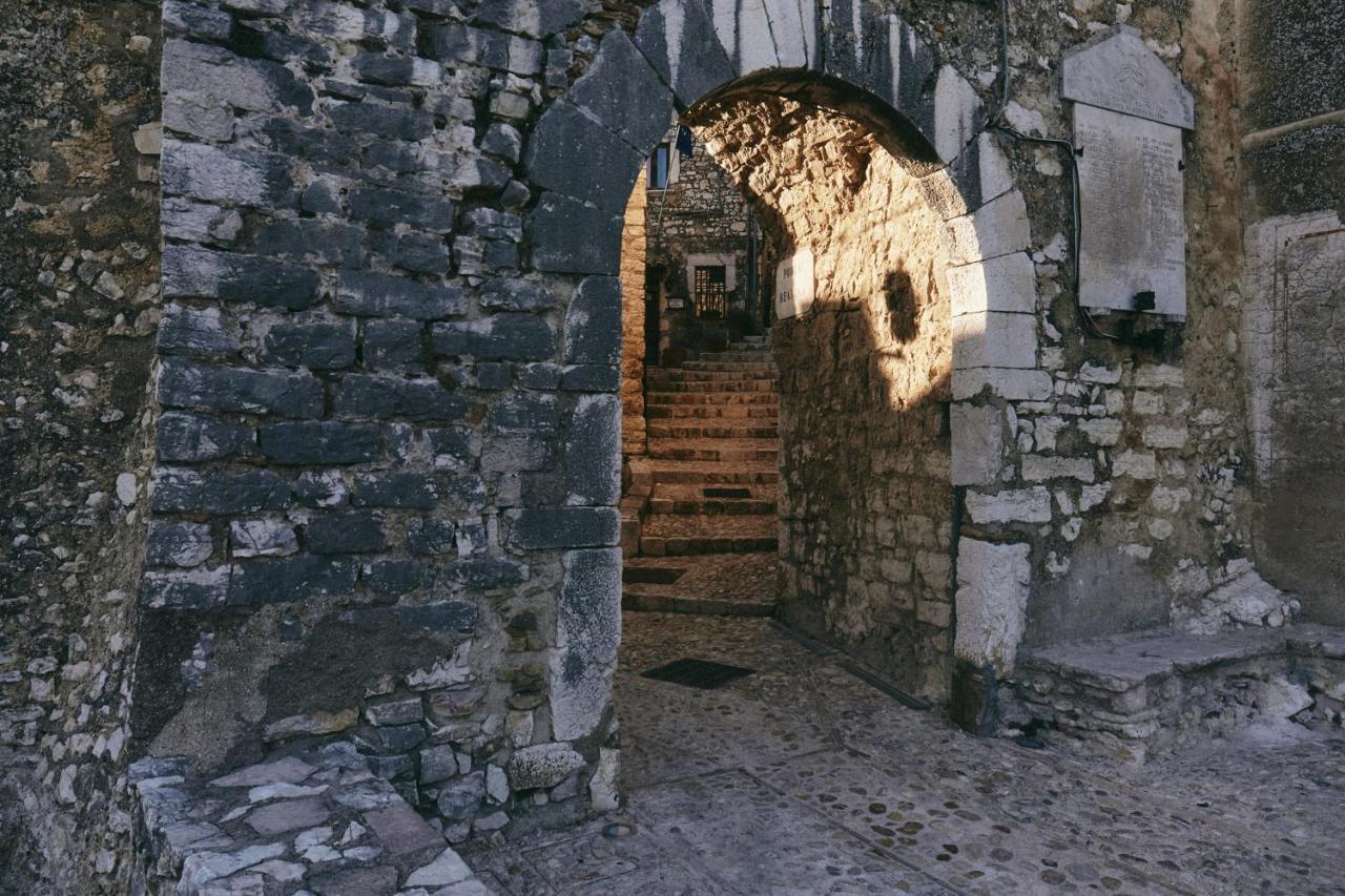 Albergo Diffuso Crispolti Labro Exterior photo