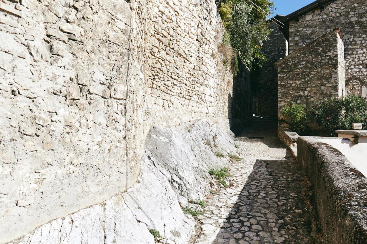 Albergo Diffuso Crispolti Labro Exterior photo