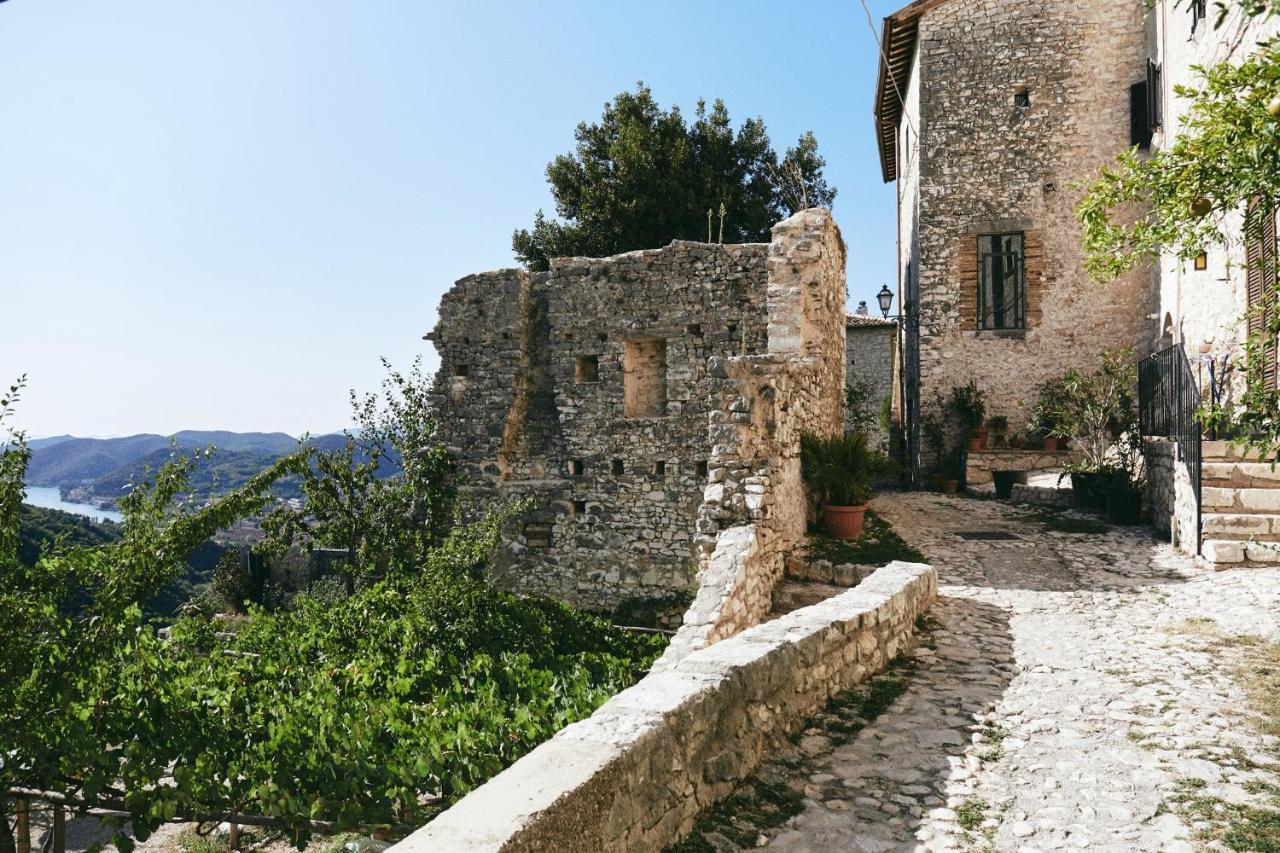 Albergo Diffuso Crispolti Labro Exterior photo
